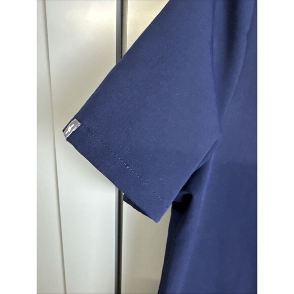 Figs Scrub Top Womens Medium Casma Three Pocket Technical Collection Navy Blue - Picture 4 of 7